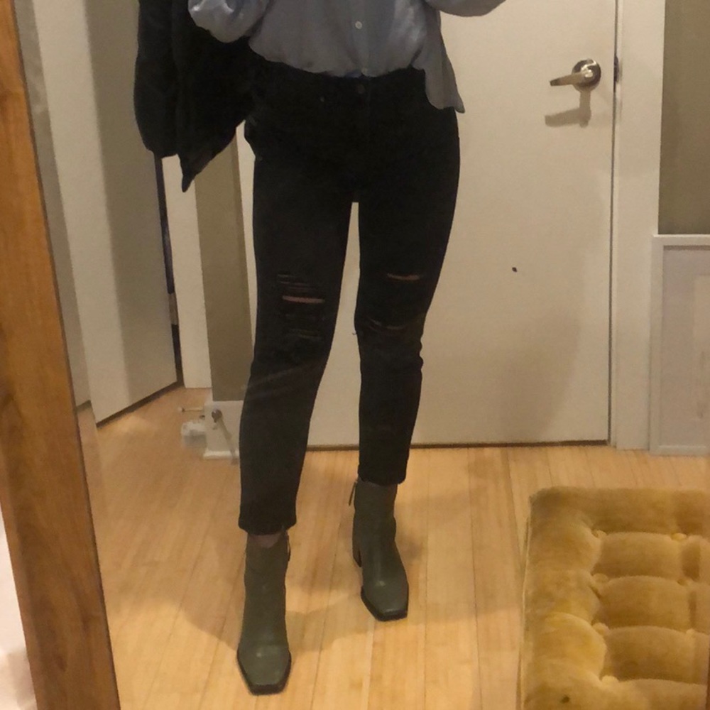 Black ripped denim jeans